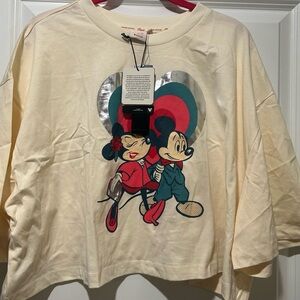 Disney Cream short Sleeve womens Tee with Mickey and Minnie XL NWT